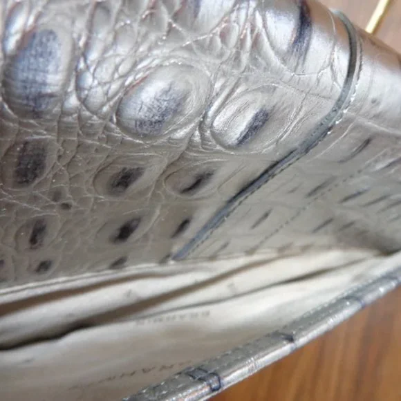 STUNNING Vintage Brahmin SILVER Melbourne Leather Shoulder Bag EXACT Clean LN - Picture 3 of 16